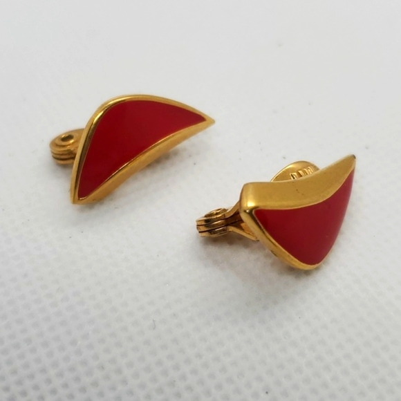 Vintage Monet Red Enamel Clip-on Earrings - Picture 1 of 4